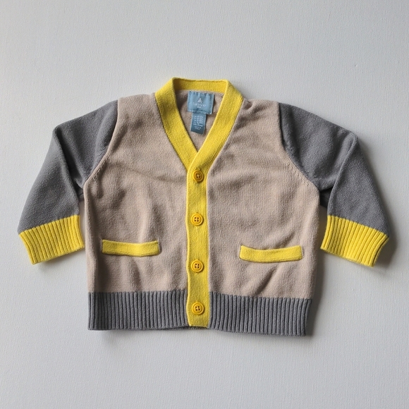 GAP Other - Baby Gap Grey & Yellow Infant Cardigan Sweater * 6-12M